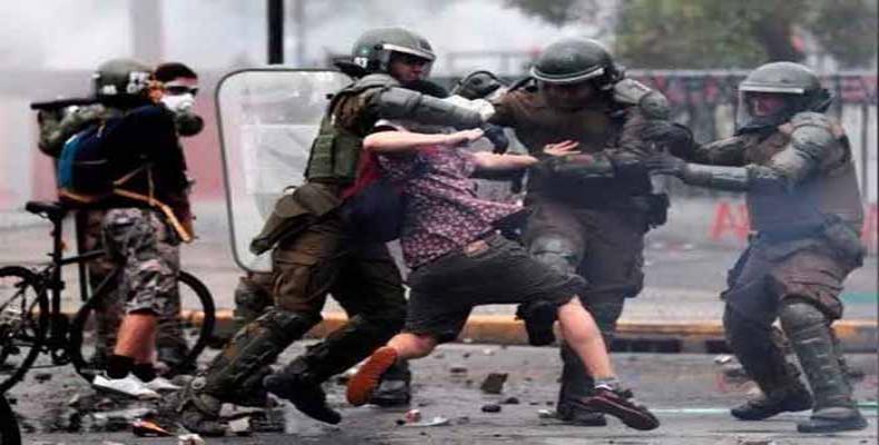 Gobierno chileno enfrenta su sexta semana de protestas usando mano de hierro contra el pueblo