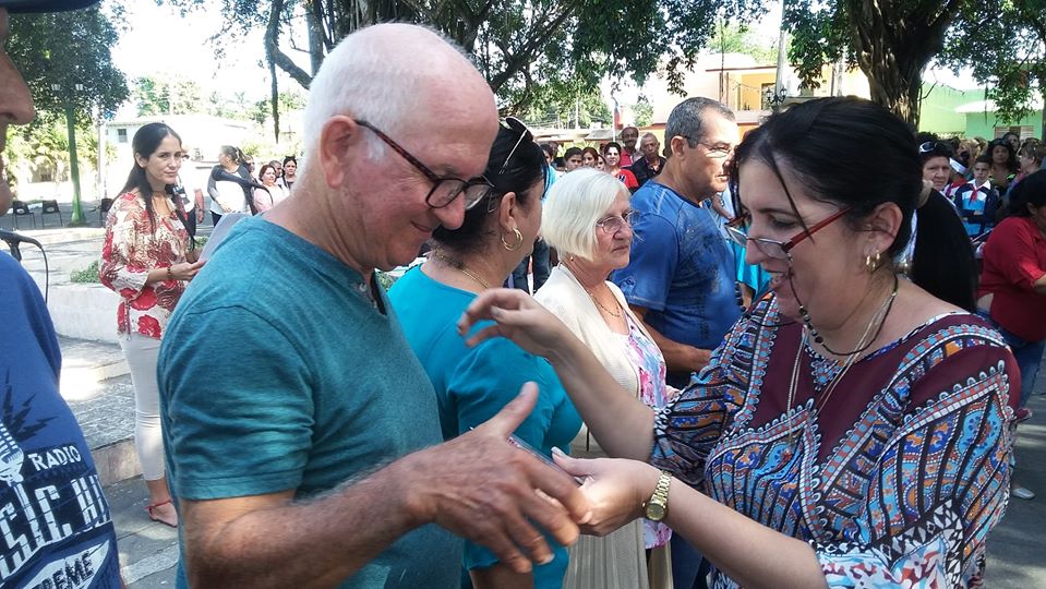 Efectuado en Cabaiguán Acto Municipal por el Día del Educador