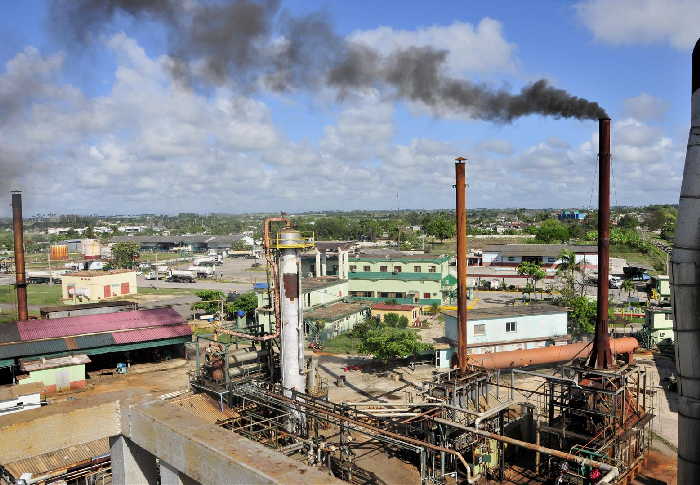 Concluye el 2019 con resultados favorables para la refinería cabaiguanense
