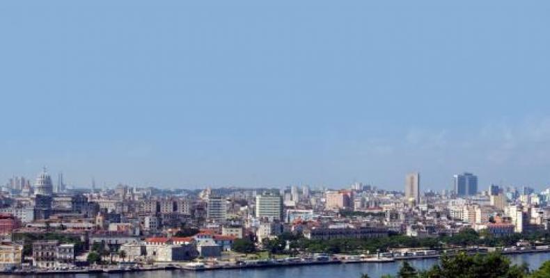 Centro Habana está entre las prioridades socio-económicas del 2020 en la capital, anuncia Díaz-Canel