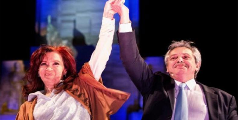 Alberto y Cristina Fernández asumen hoy los más altos cargos en Argentina