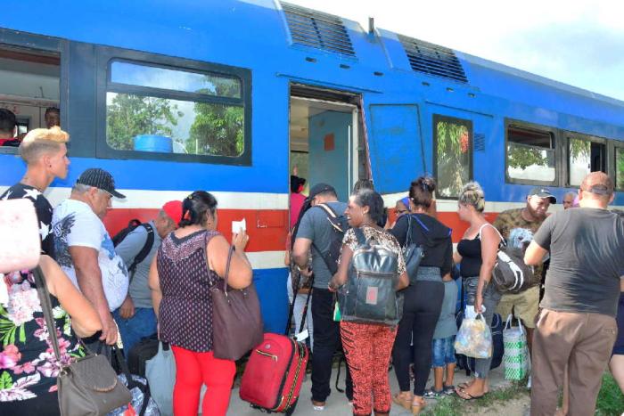 Ferrocarriles lo admite: El Espirituano está como para no circular