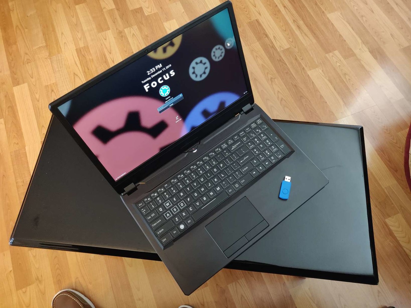 Kubuntu ya tiene su propio ordenador portátil oficial diseñado especialmente para desarrolladores y power users