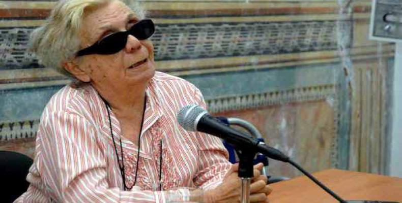Felicita Díaz-Canel a intelectual cubana Graziella Pogolotti