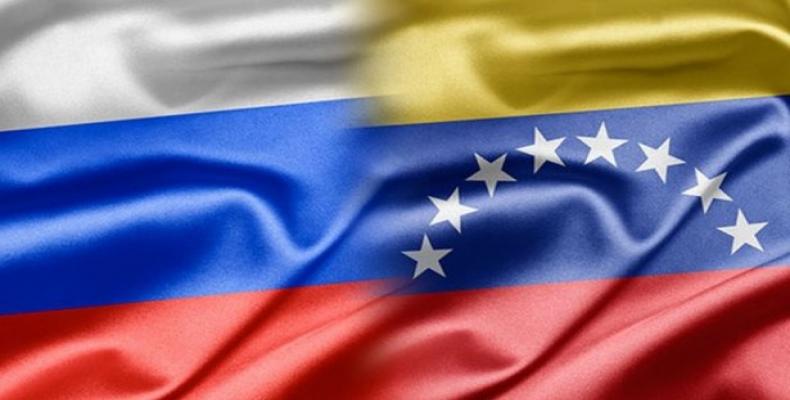 Dialoga presidente de Venezuela con canciller ruso Serguéi Lavrov