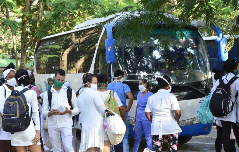 COVID-19 en Sancti Spíritus: Transporte garantiza el traslado del personal imprescindible en su centro laboral