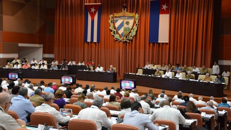 Dos Asambleas Populares: Pincelada histórica