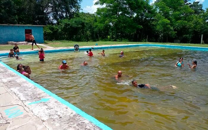 Inician actividades en la piscina del INDER en Cabaiguán
