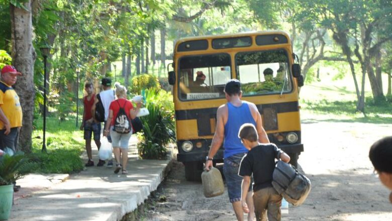 Sancti Spíritus: Transportes Escolares se suma al verano