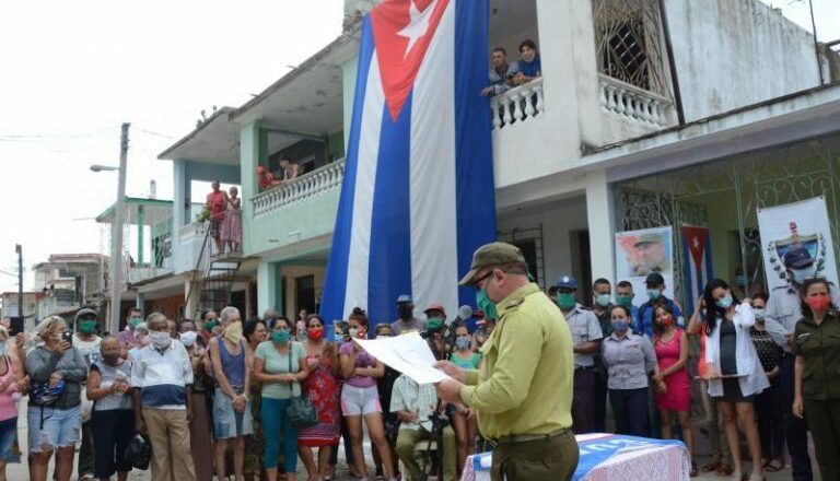 “Muchacho, se te acabó la fiesta”: Devueltos celulares arrebatados en Sancti Spíritus