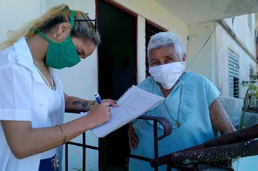 Apoyan estudiantes de las Ciencias Médicas pesquisas sanitarias en Cabaiguán