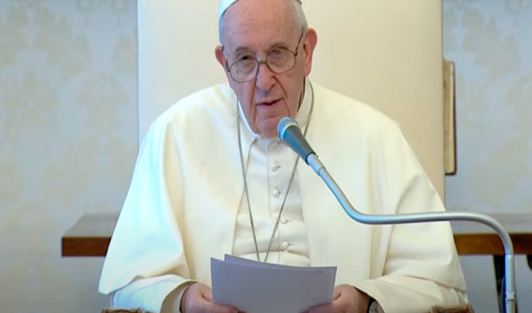 Afirma papa Francisco que la salud es un bien público