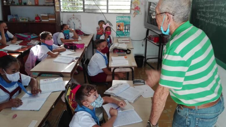 Libros tierra adentro en Cabaiguán (+ Fotos)