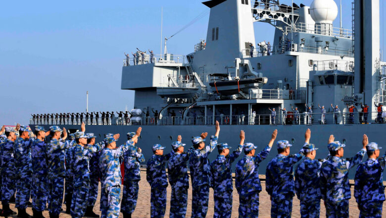 Presidente de China insta al EPL de prepararse para la guerra