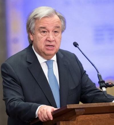 Guterres exhorta a poner fin a todas las acciones de guerra en el mundo para concentrarse en la batalla contra la covid