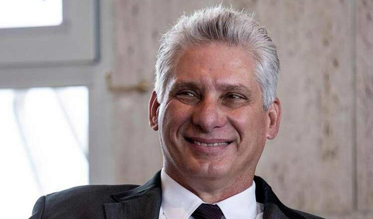 Felicita presidente de Cuba al MAS por victoria en Bolivia