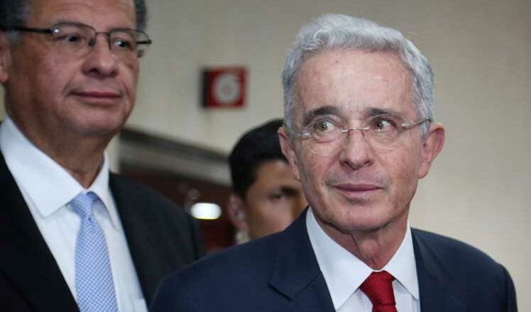 Corte Suprema de Colombia debatirá sobre caso de expresidente Uribe