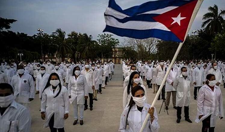 Inicia cuarentena en Cuba brigada que enfrentó Covid-19 en Dominica