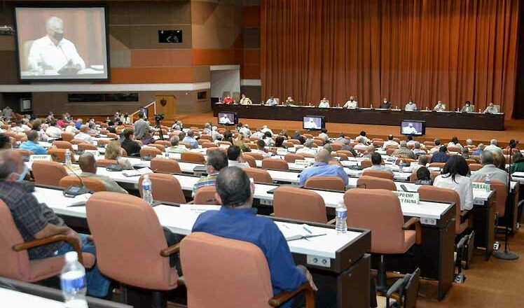 Cuba necesita innovación y ciencia en su desempeño económico