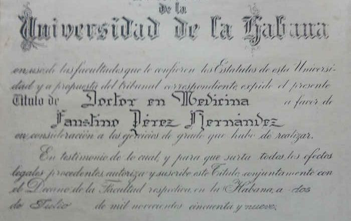 Sesenta y un años después de que Faustino se titulara Doctor