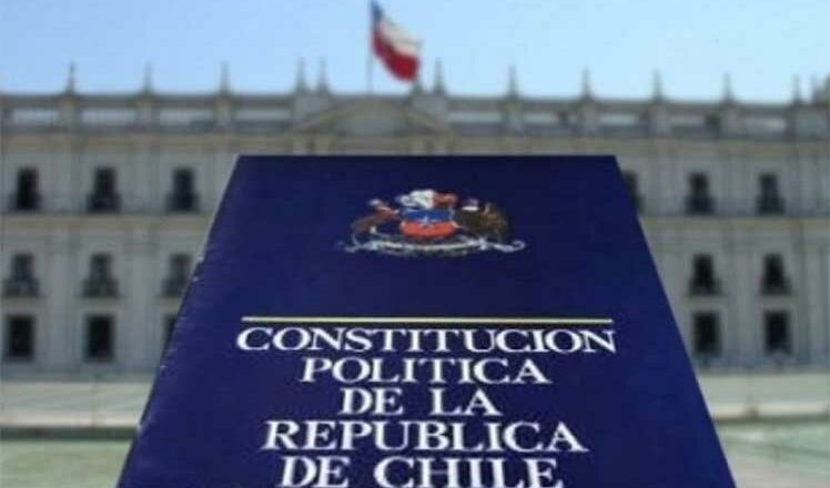 Intelectuales de Chile por unidad opositora en proceso constituyente