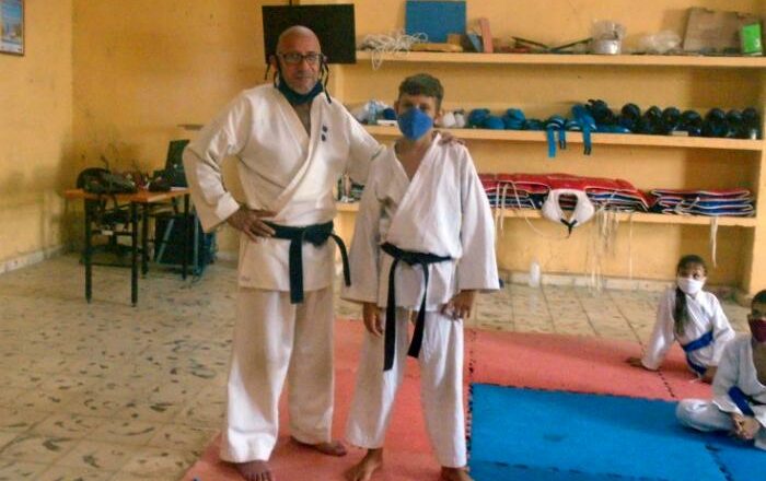 Karatecas espirituanos a evento internacional online
