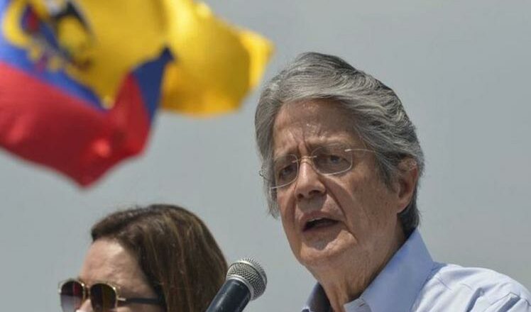 Gana Lasso elección presidencial en Ecuador