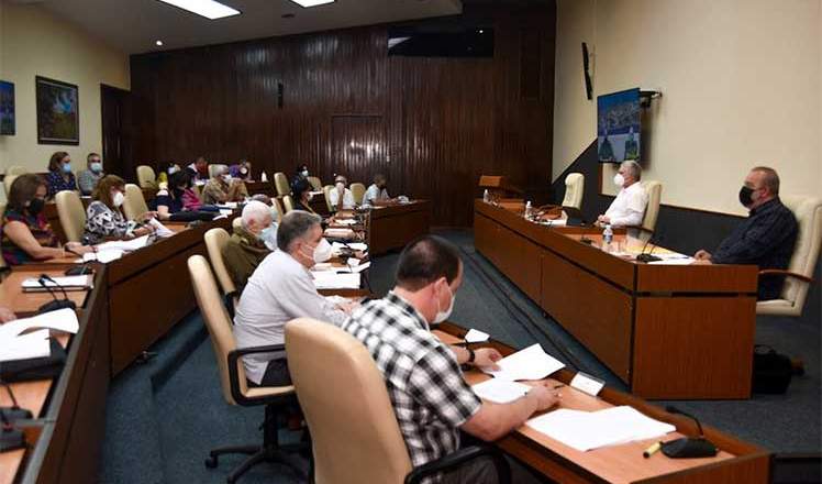 Habilitan en varias provincias cubanas capacidades hospitalarias ante aumento de contagiados por la covid