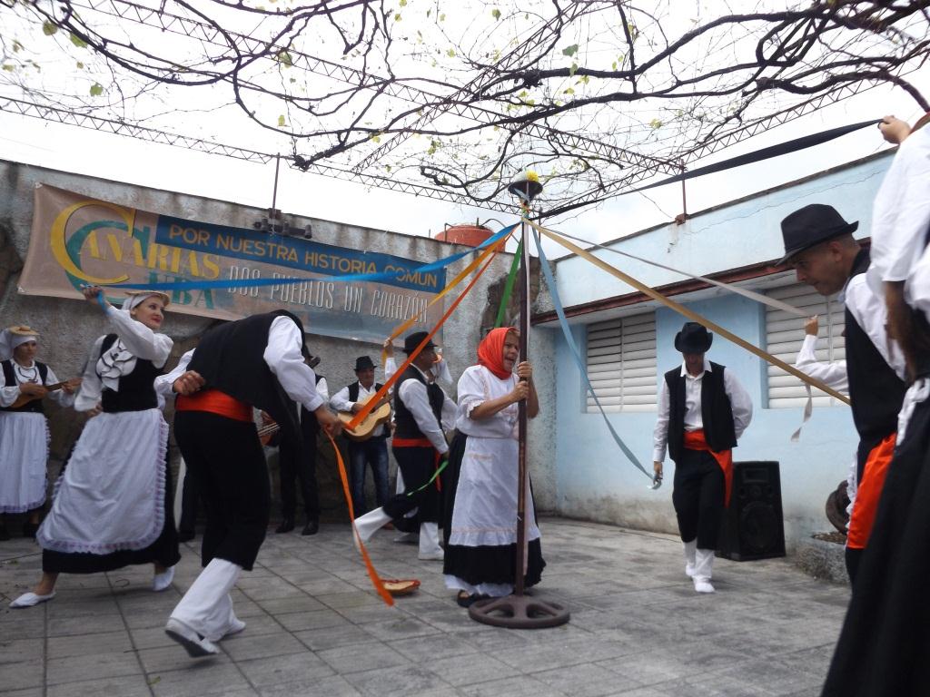 La Danza Isleña Portadora de Pozas perteneciente a la Casa de Cultura de Cabaiguán