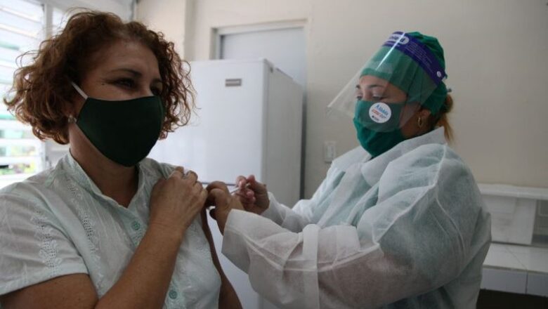Sancti Spíritus: Más de 20 000 trabajadores de la Salud han recibido la segunda dosis de Abdala