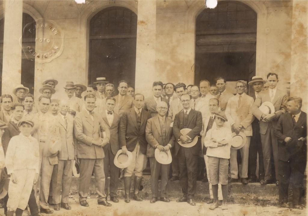 2 7 Llegada a cabaiguan del ingenierio Corroella y otros que dispusieron la construccion del Paseo