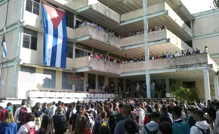 Inicio del curso escolar, fin de la larga espera