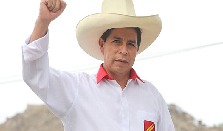 Reiteran posibilidad de golpe de Estado en Perú
