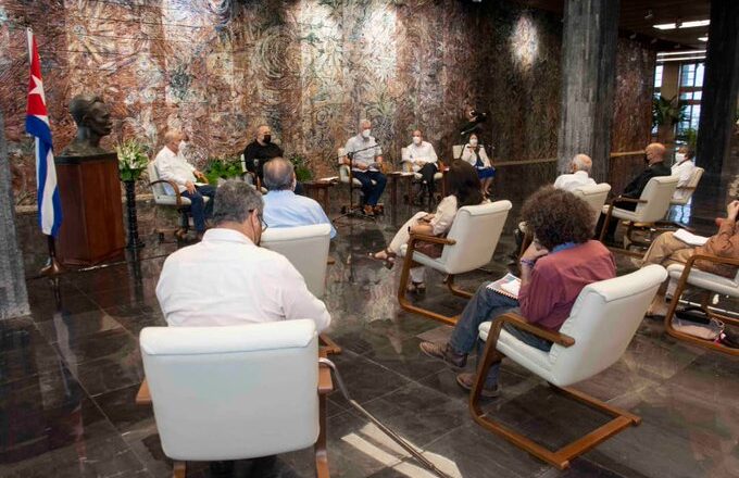 Presidente de Cuba sostuvo encuentro con líderes religiosos