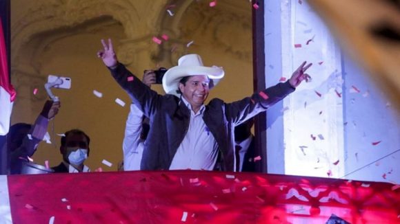 Pedro Castillo es el nuevo presidente de Perú, tras ganar en segunda vuelta electoral