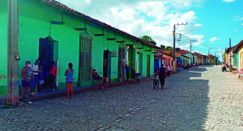 Viviendas de la calle Santa Ana entre las primeras benficiadas por proyectos de cooperacion internacional 1 974x525 1