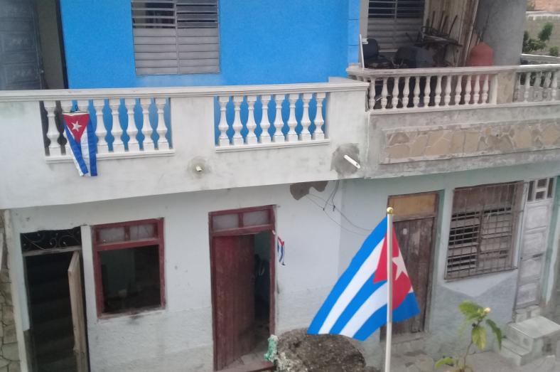 banderas cubanas