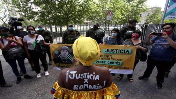 Justicia chilena dicta prisión a militares por asesinato en protestas