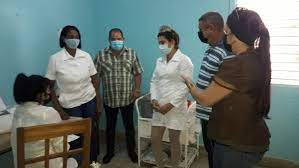 Recorren autoridades de Cabaiguán centros de salud y servicios del municipio