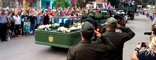 Fidel volvió a unirse con Faustino