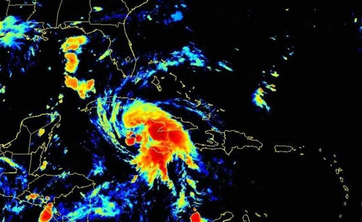 Tormenta tropical Ida, algo más fuerte, se aproxima al occidente cubano