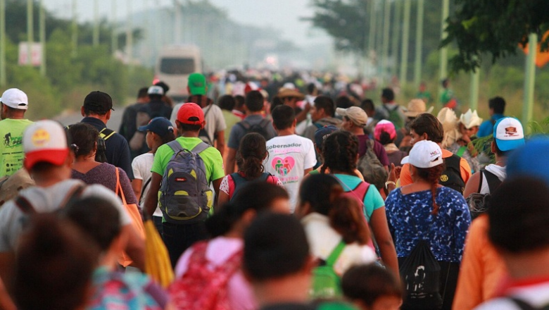 Autoridades migratorias disuelven caravana en Frontera Sur de México