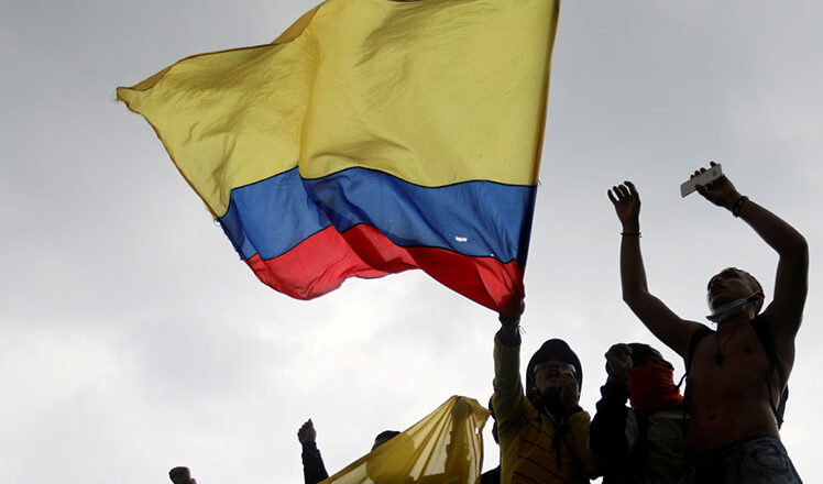 Colombianos a las calles en nueva jornada de movilizaciones