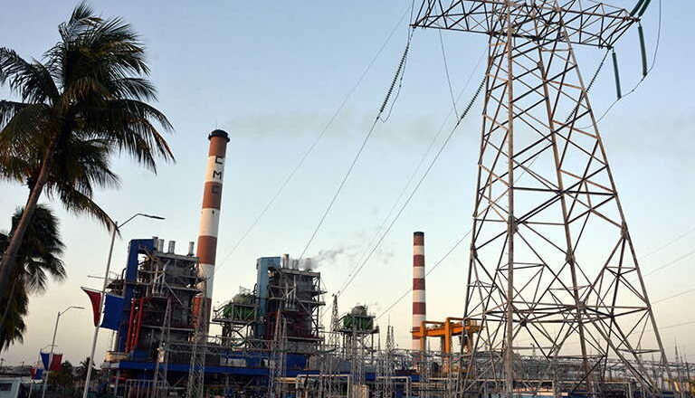 Unión Eléctrica de Cuba estima una afectación máxima de 680 MW en el horario diurno