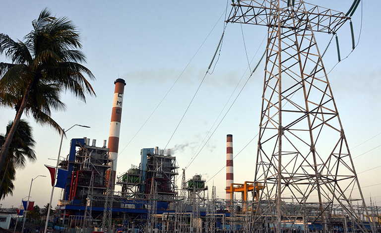 Unión Eléctrica de Cuba estima una afectación máxima de 680 MW en el horario diurno