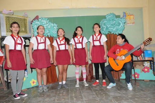 Distingue obra de instructores de arte cabaiguanenses en Concurso Escaramujo