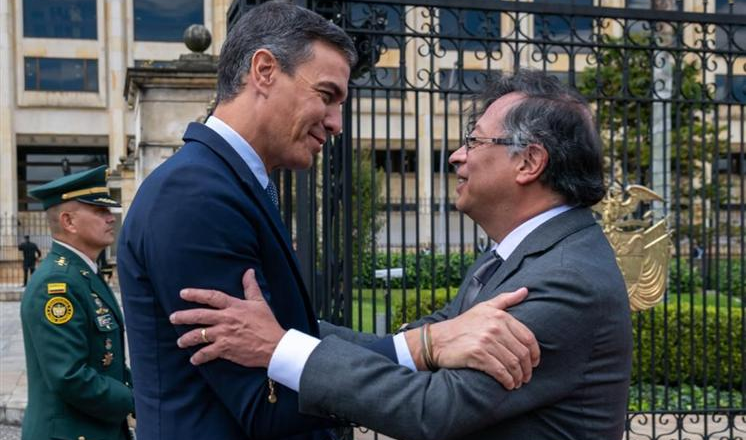 Recibe presidente de Colombia al jefe del gobierno español (+Fotos)
