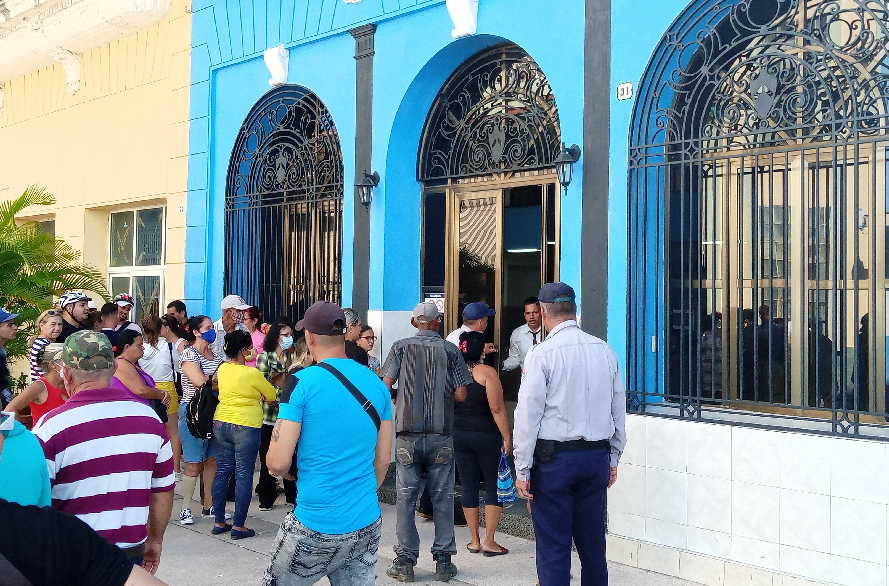 cadeca sancti spiritus este 24 de agosto foto delia