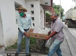 Campesino cabaiguanense dona alimentos a centros de educación y salud del municipio (+ Audio)