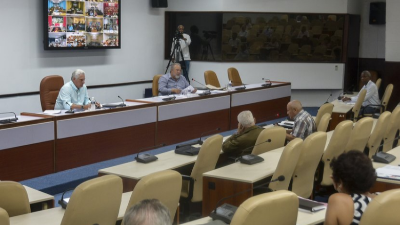 Díaz-Canel se reunió con gobernadores de provincias de Cuba